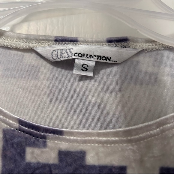 GUESS collection HOUNDSTOOTH pattern stretchy short sleeves top size S - Picture 2 of 5